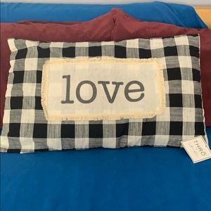 THRŌ Decorative Pillow Cover